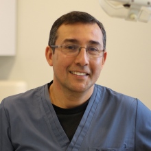 Roberto Alejandro Tello Salfate, Dentista Santiago