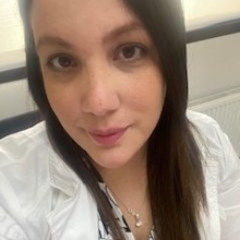 Ivett Ivana Espinoza Espinoza, Médico general Los Ángeles