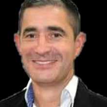 Ernesto Ariel Ressia, Cirujano oral y maxilofacial La Plata