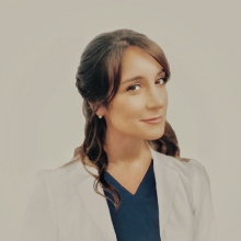 Magdalena Font, Médico clínico Capital Federal