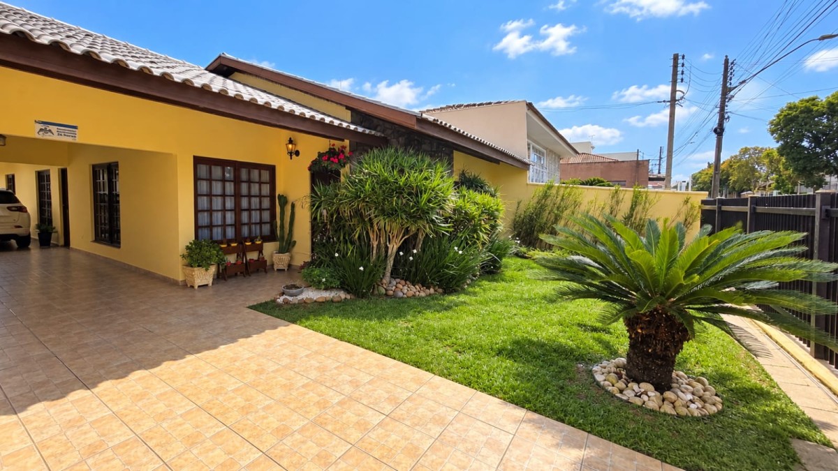 Casa com 3 quartos sendo 1 suíte, 3 vagas e 555 m², foto 1