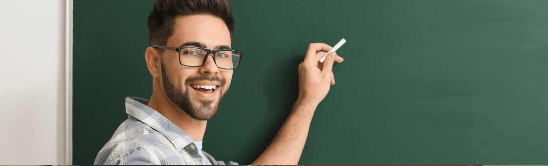 Quanto um professor paga de imposto? Veja a tributação como autônomo, Simples Nacional e Lucro Presumido.