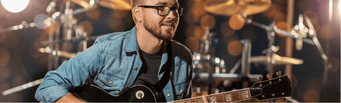 Quanto um músico paga de imposto? Veja a tributação como autônomo, Simples Nacional e Lucro Presumido.