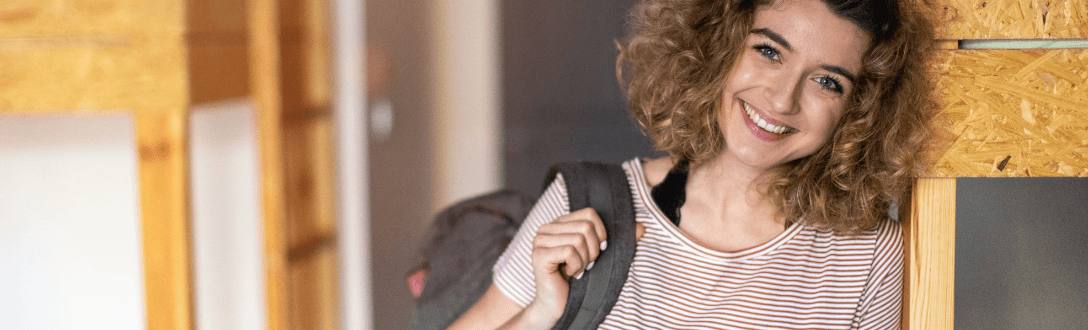 CNAE 5590-6/01 – Albergues (exceto assistenciais): Simples Nacional, MEI e abertura de empresa