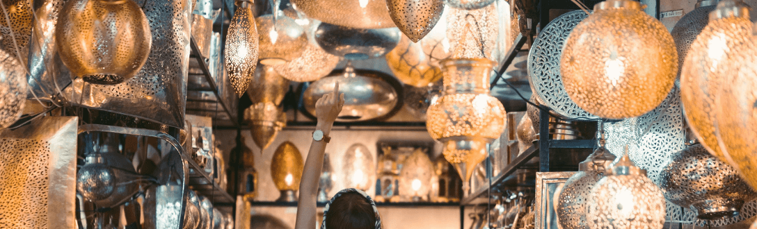 CNAE 4754-7/03 – Comércio varejista de artigos de iluminação: Simples Nacional, MEI e abertura de empresa