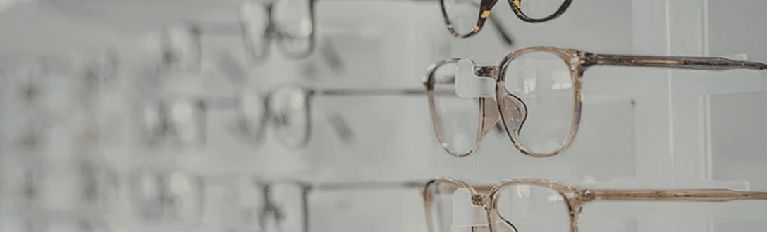 CNAE 4774-1/00 – Comércio varejista de artigos de óptica: Simples Nacional, MEI e abertura de empresa