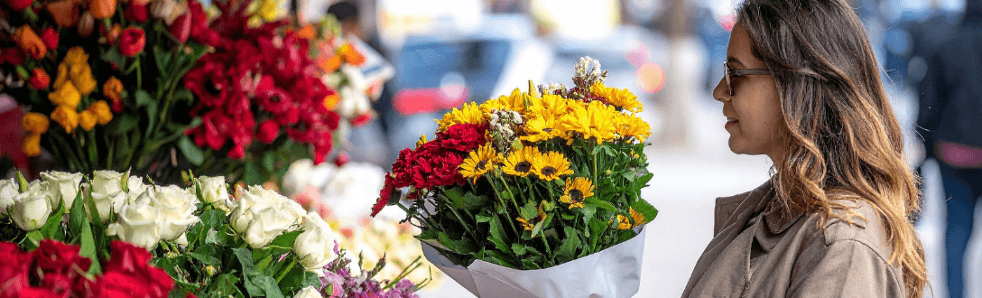 CNAE 4789-0/02 – Comércio varejista de plantas e flores naturais: Simples Nacional, MEI e abertura de empresa