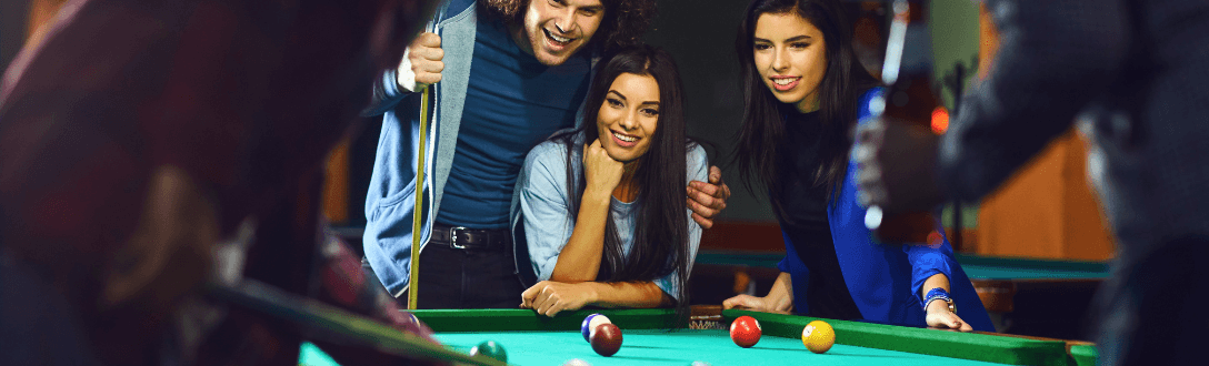 CNAE 9329-8/03 – Salões de sinuca, bilhar e similares: Simples Nacional, MEI e abertura de empresa