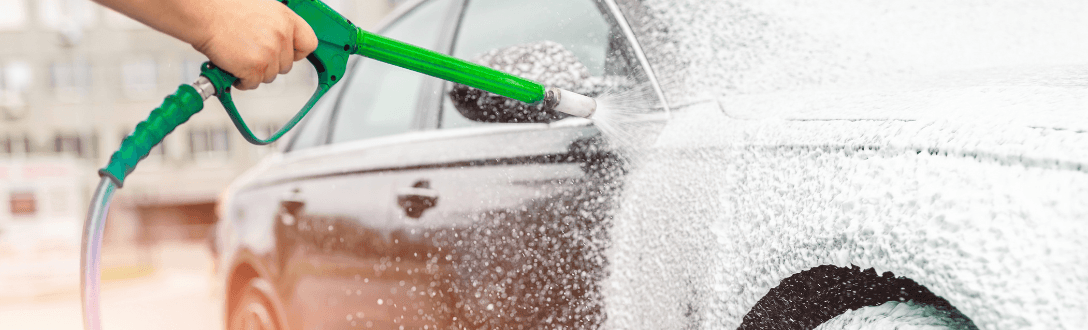 CNAE 4520-0/05 – Lava-rápido e estética automotiva: Simples Nacional, MEI e abertura de empresa