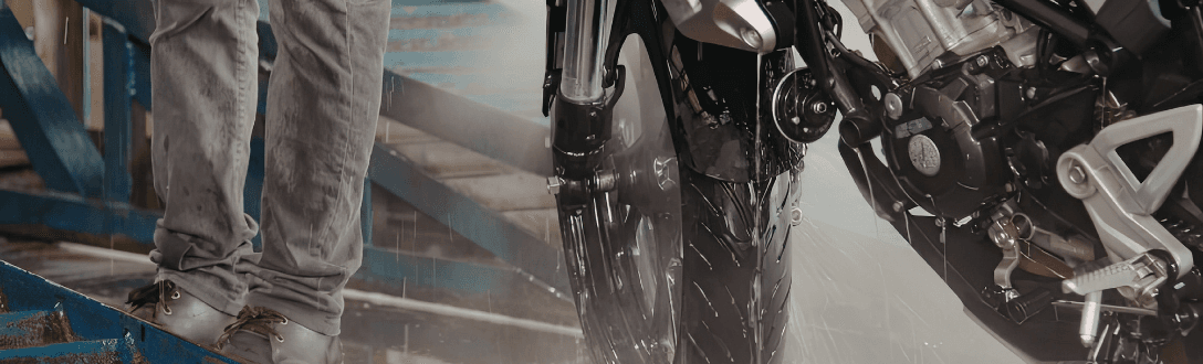 CNAE 4543-9/00 – Oficina de motos: Simples Nacional, MEI e abertura de empresa