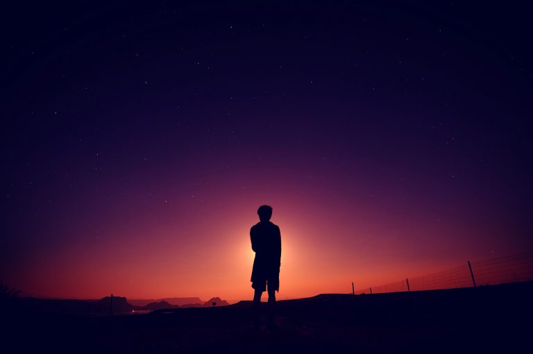 Religião: ponte de ligação entre o divino e o humano [Ribamar Portela]