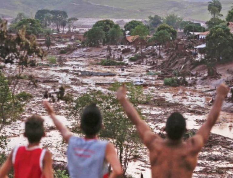 Enquanto Samarco fica impune governo só pensa em liberalizar Código de Mineração