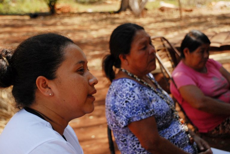Flávia Arino Nunes, Alda Silva e Lucila Juca: lideranças indígenas.