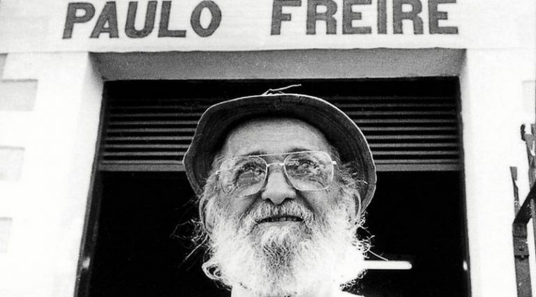 Por que os críticos dizem que Paulo Freire é doutrinador