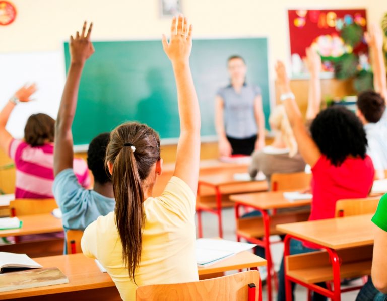 Opinião: Qual deve ser o lugar da religião na Educação Básica?