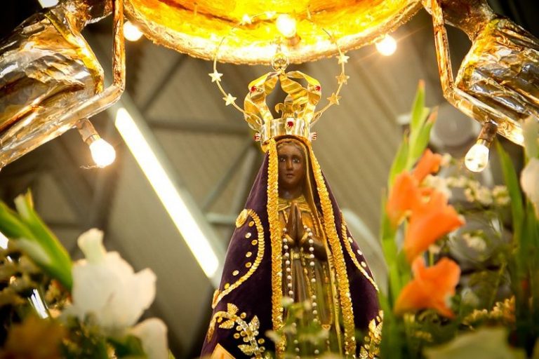 Aparecida: 300 anos de fé, devoção e libertação