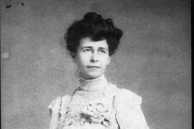 A origem evangélica e ativista do Dia das Mães