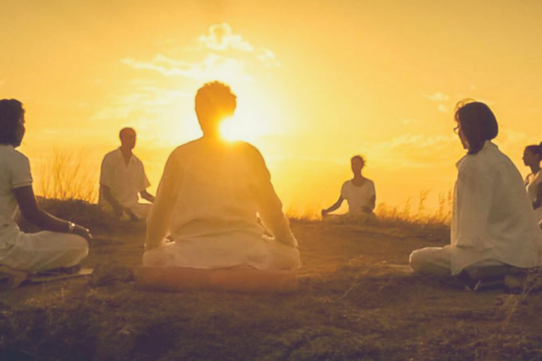 Cenáculos de resistência e utopia