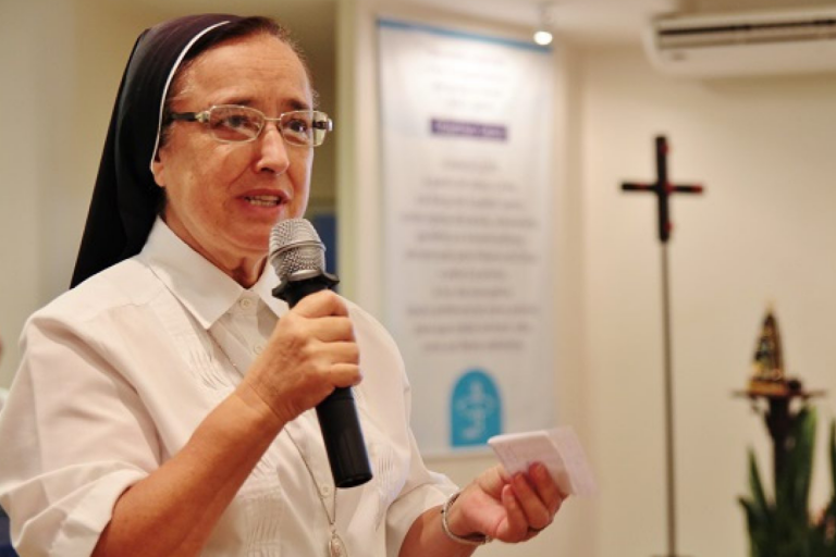 Freiras do Brasil pedem voto contra Bolsonaro