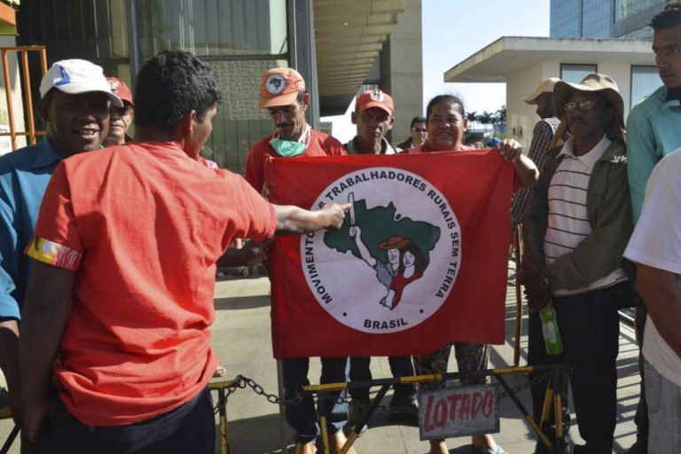 Dois ativistas do MST são assassinados em um acampamento na Paraíba