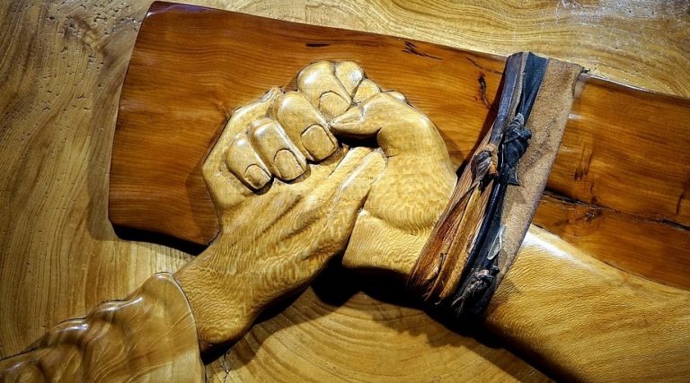 Fé, compaixão e serviço num mundo pandêmico