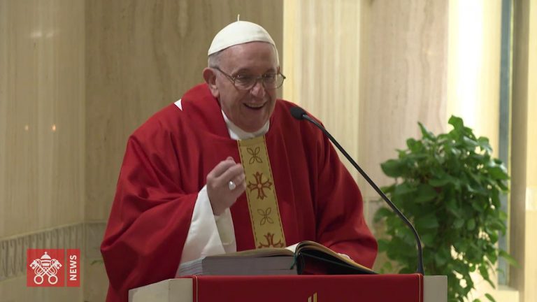 Repartir os bens não é comunismo, é cristianismo puro, diz o Papa Francisco