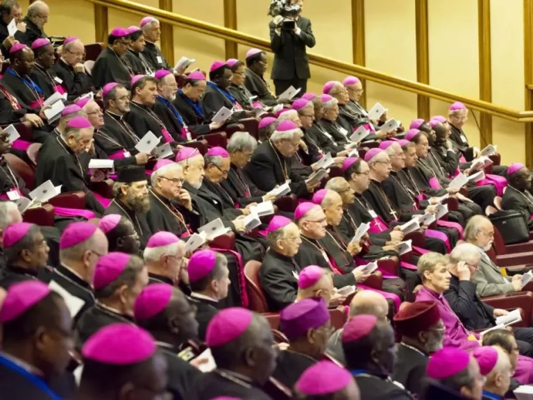 Despatriarcalizar: uma condição para a sinodalidade