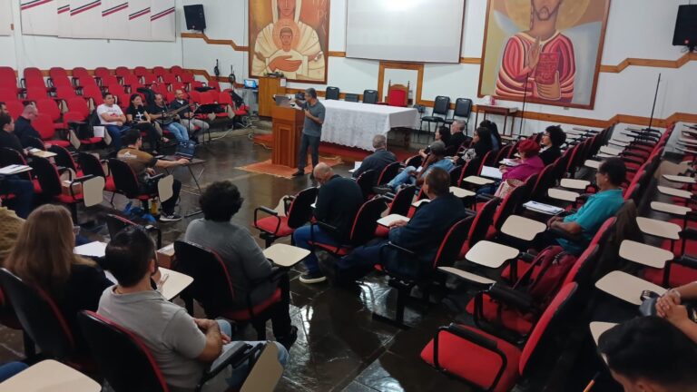 PARÁBOLAS: Profundidade e Singeleza no Anúncio do Reino