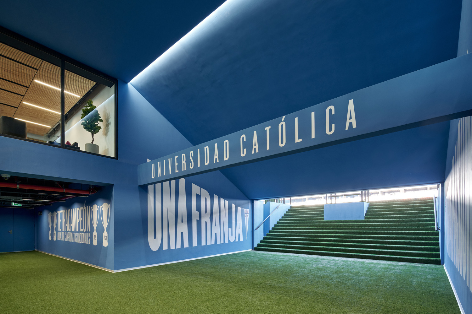 Proyecto-de-modernizacion-del-estadio-de-universidad-catolica-idom 16