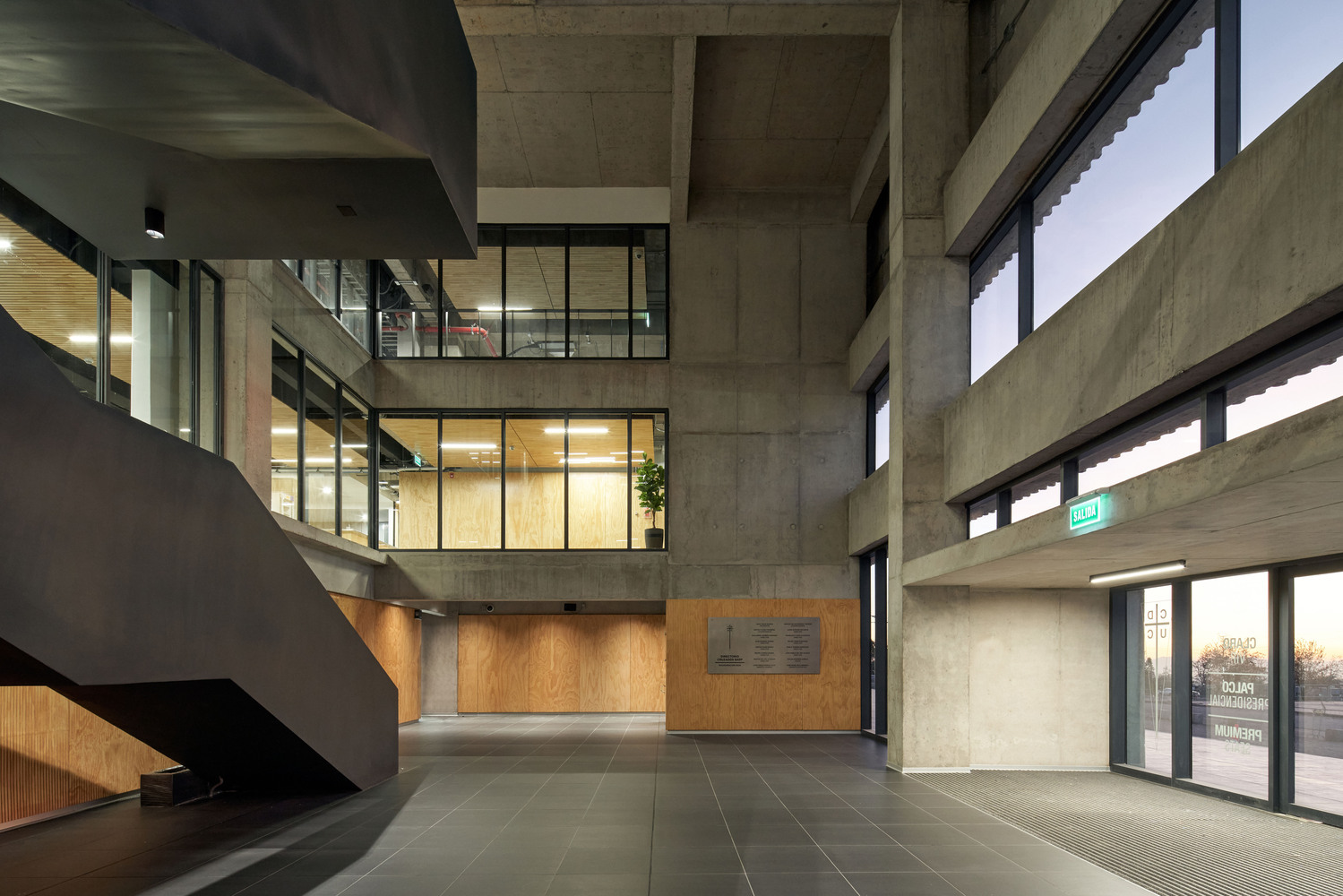 Proyecto-de-modernizacion-del-estadio-de-universidad-catolica-idom 20