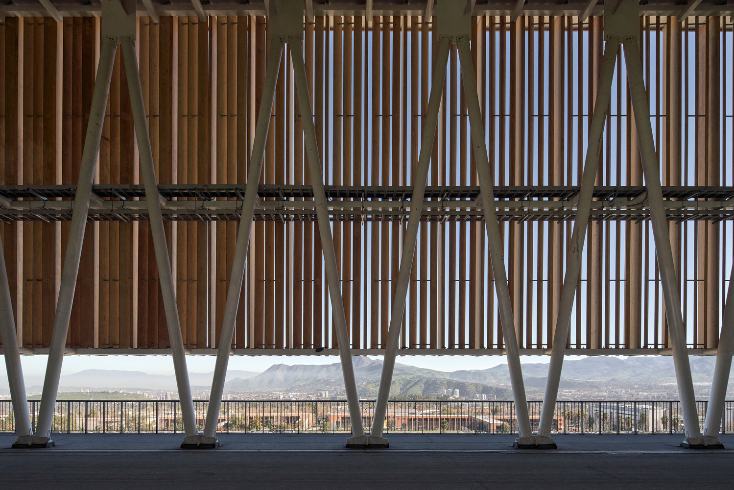 Proyecto-de-modernizacion-del-estadio-de-universidad-catolica-idom 9