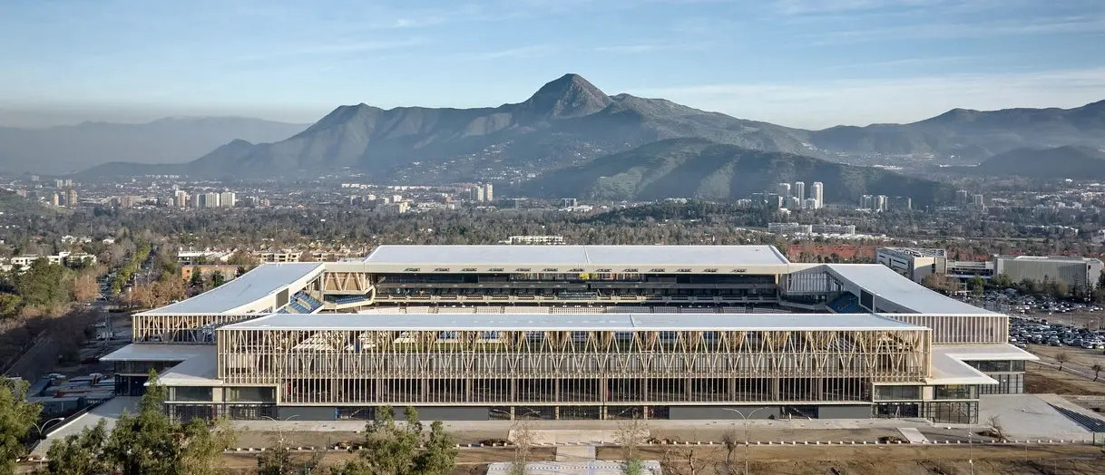 Proyecto-de-modernizacion-del-estadio-de-universidad-catolica-idom 2
