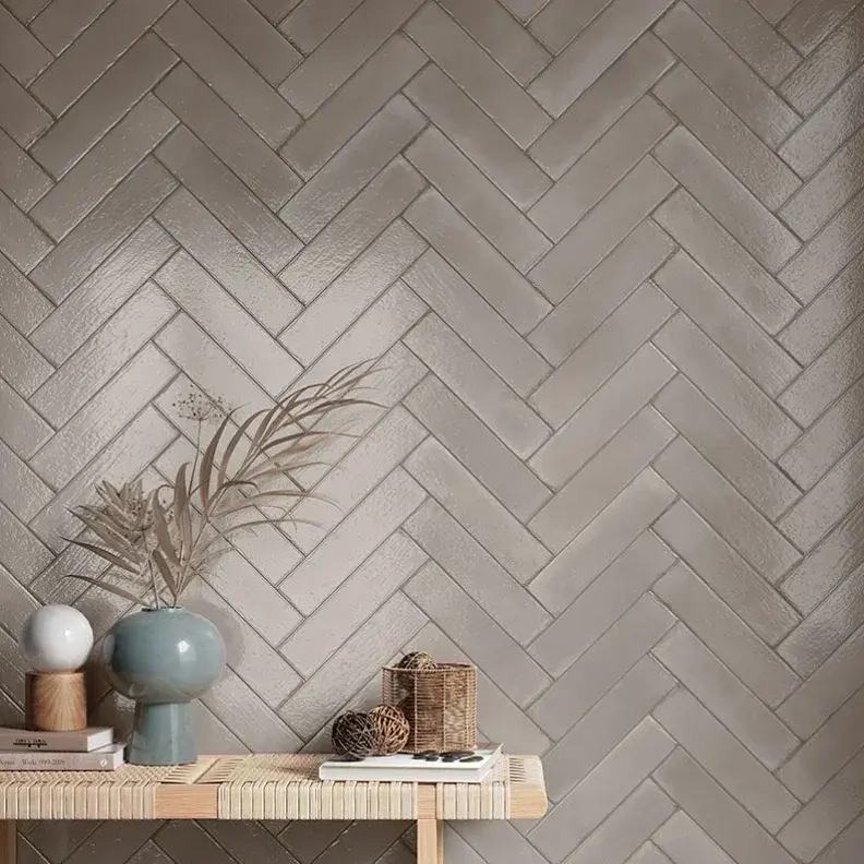 Porcelanato Esmaltado Uptown Gris Brillante 7.5x30