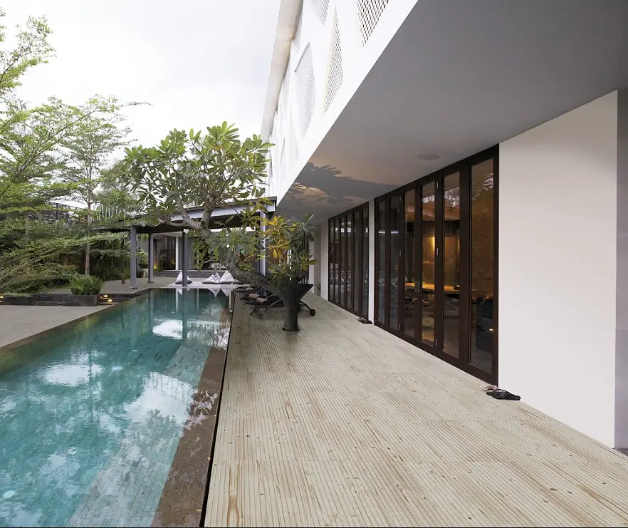 Porcelanato Esmaltado Amazonia Pino Antideslizante 20x66