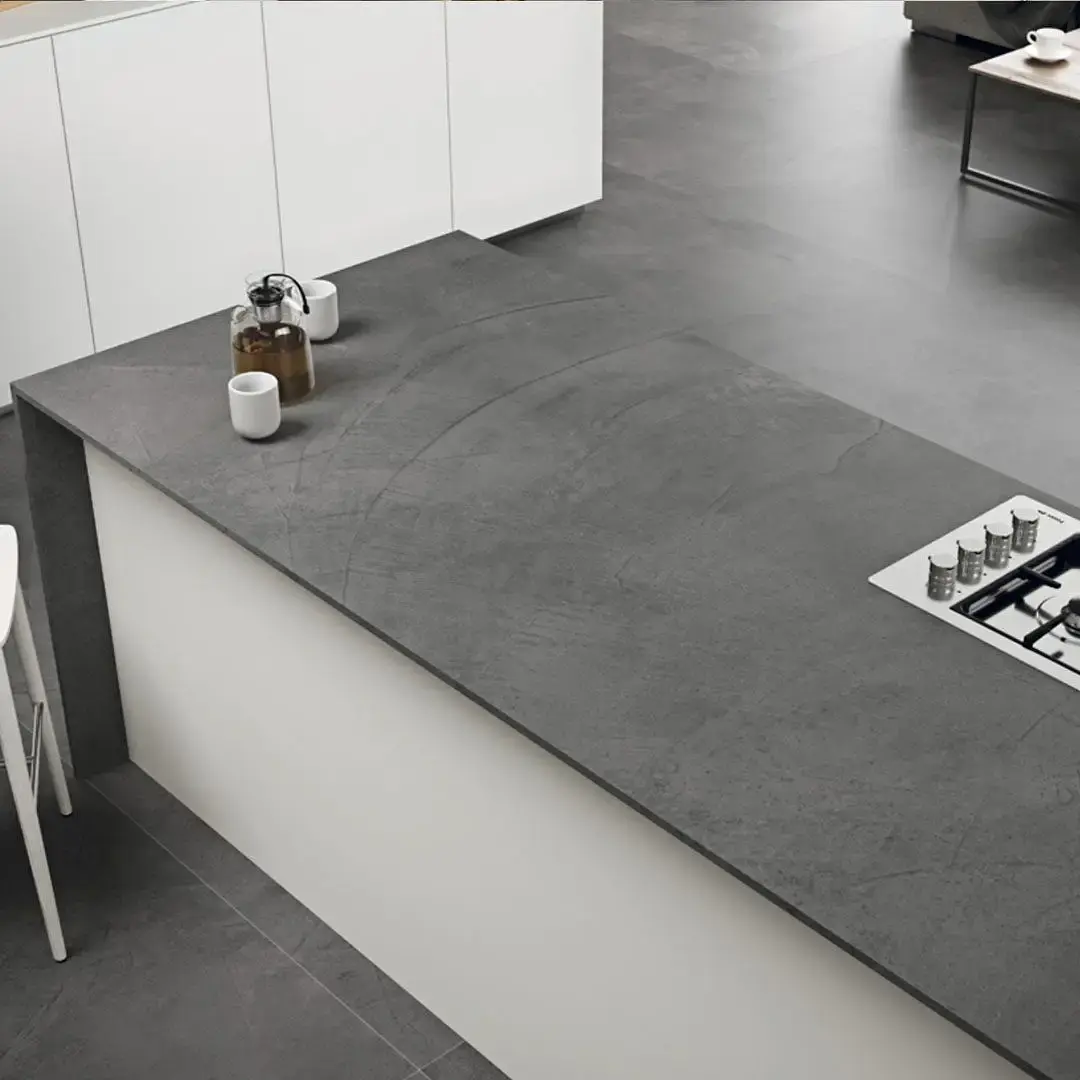 Coverlam Top Titan Antracita Mate 324x162