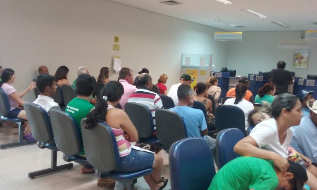 Banco do Brasil: Clientes esperam mais de 1 hora para serem atendidos