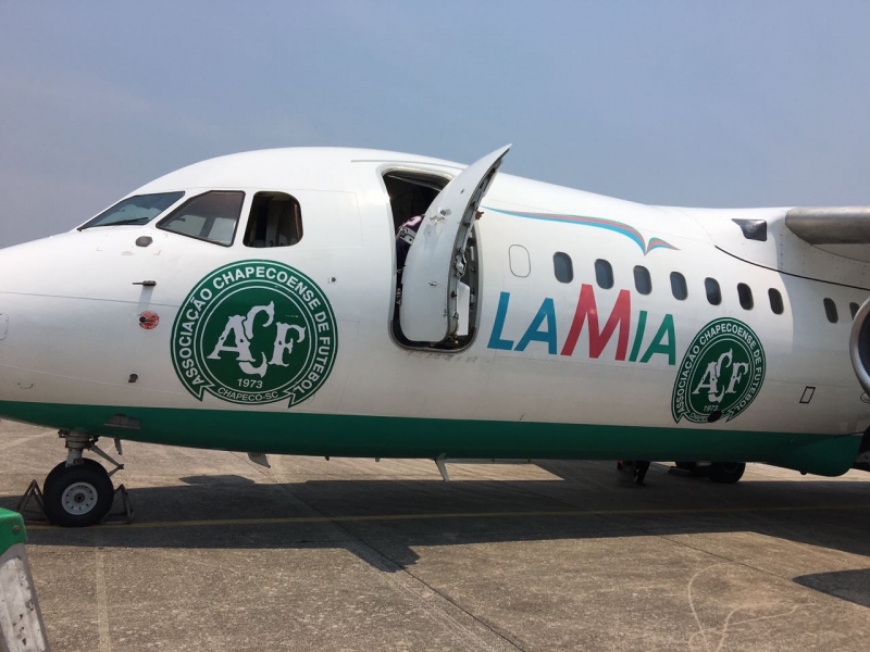 Avião da Chape: Pilotos não fizeram escala para reabastecimento por falta de dinheiro para pagar pelos serviços