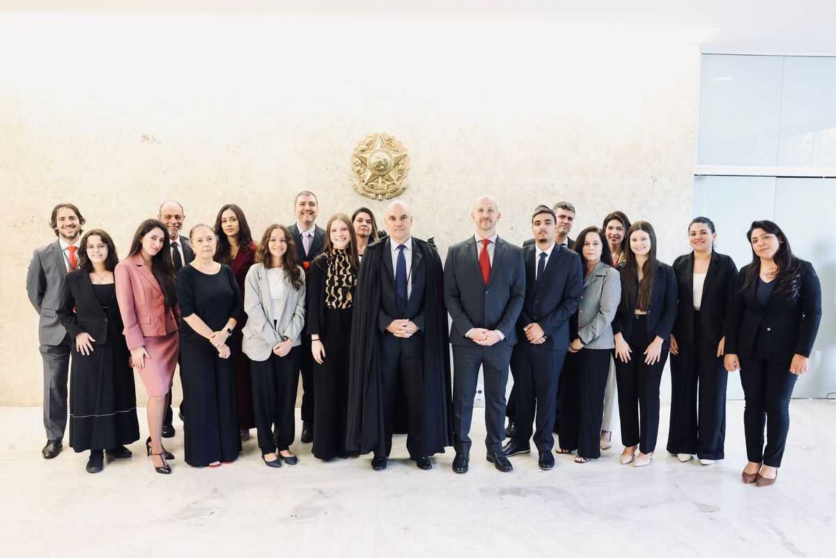 ASSESSORA DE COMUNICAÇÃO DO PRESIDENTE GLOBAL DA GYO PARTICIPA DE EVENTO NO SUPREMO TRIBUNAL FEDERAL VOLTADO A ESTUDANTES DE DIREITO