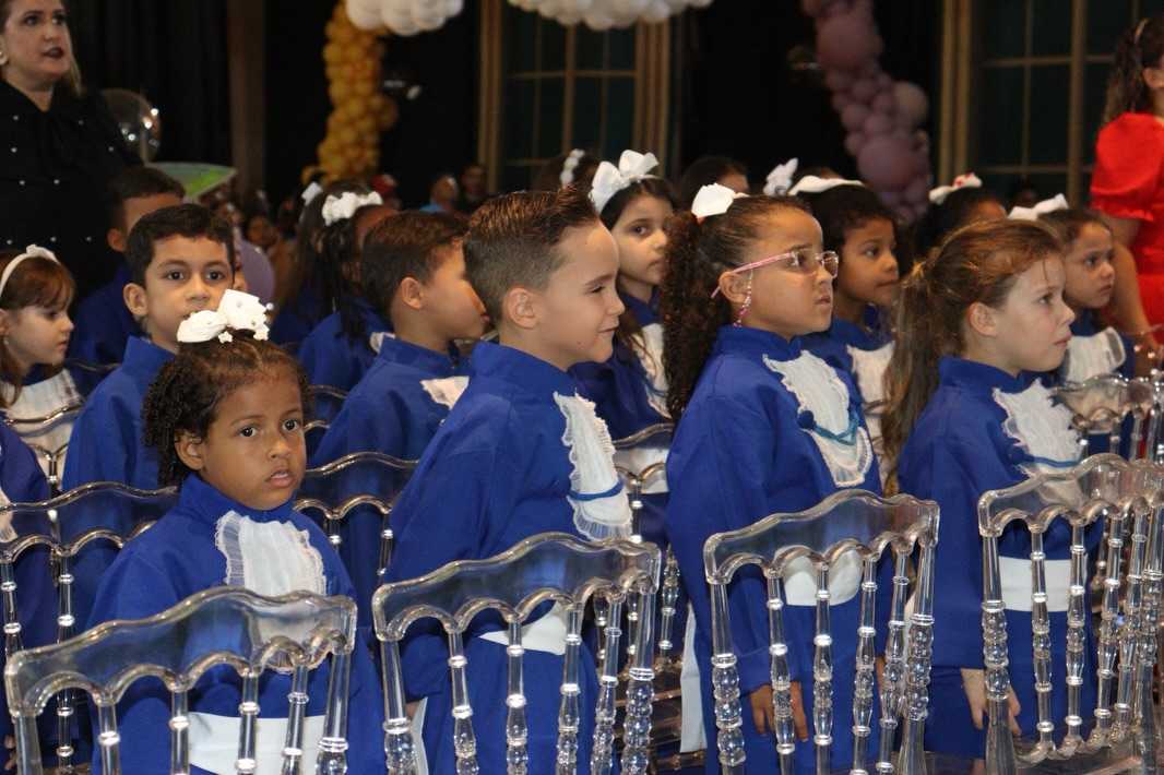 Prefeitura de Frutal realiza novas cerimônias unificadas de formatura da Educação Infantil