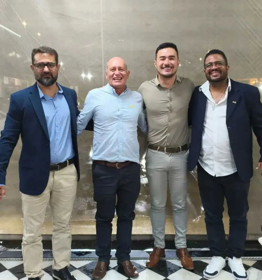 Prefeito Tuniquim Botelho busca novos investimentos para Planura em reunião com deputado em Belo Horizonte