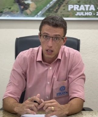 Prefeito Xexéu publica decreto que autoriza pagamento de férias-prêmio a servidores em tratamento contra o câncer
