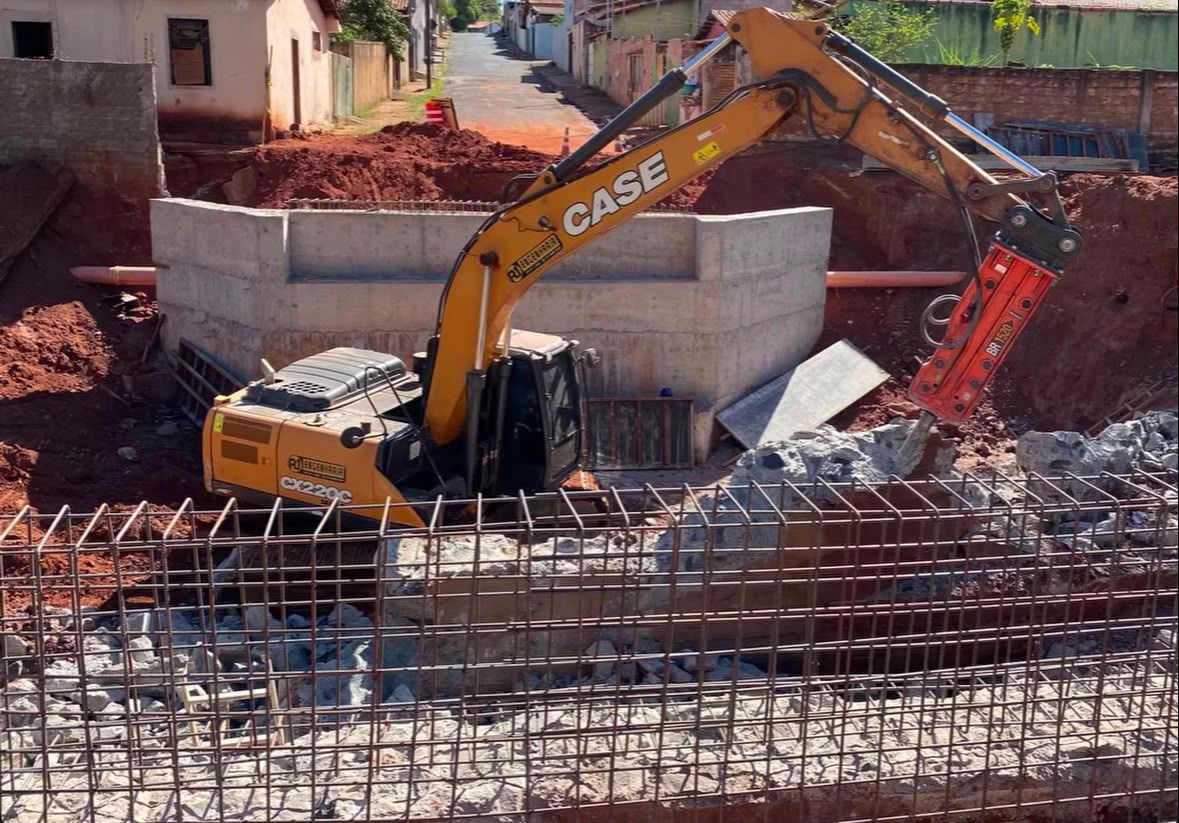 Ponte Orozimbo Costa ganha nova estrutura de concreto armado