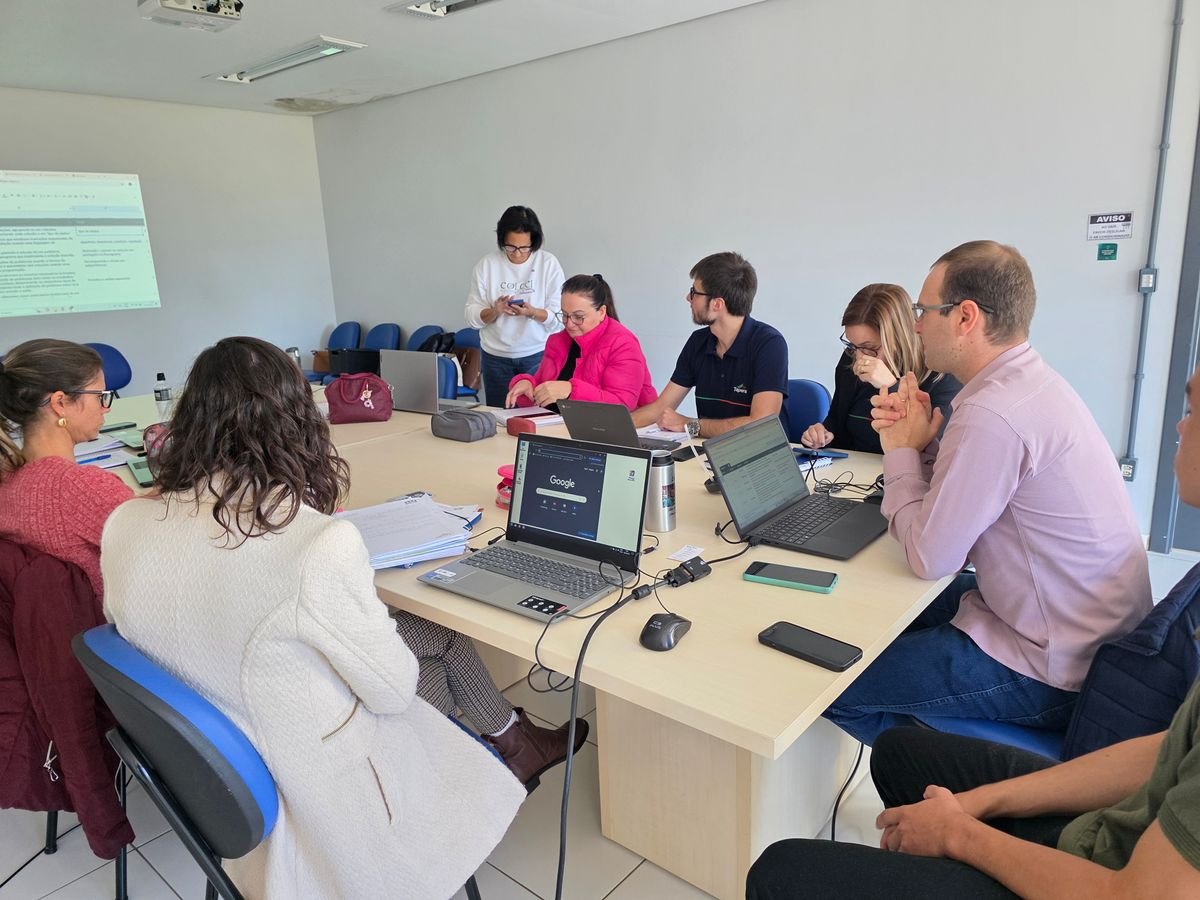 Professor de Ibirubá transforma escolas do interior gaúcho com educação digital inspirada na Itália