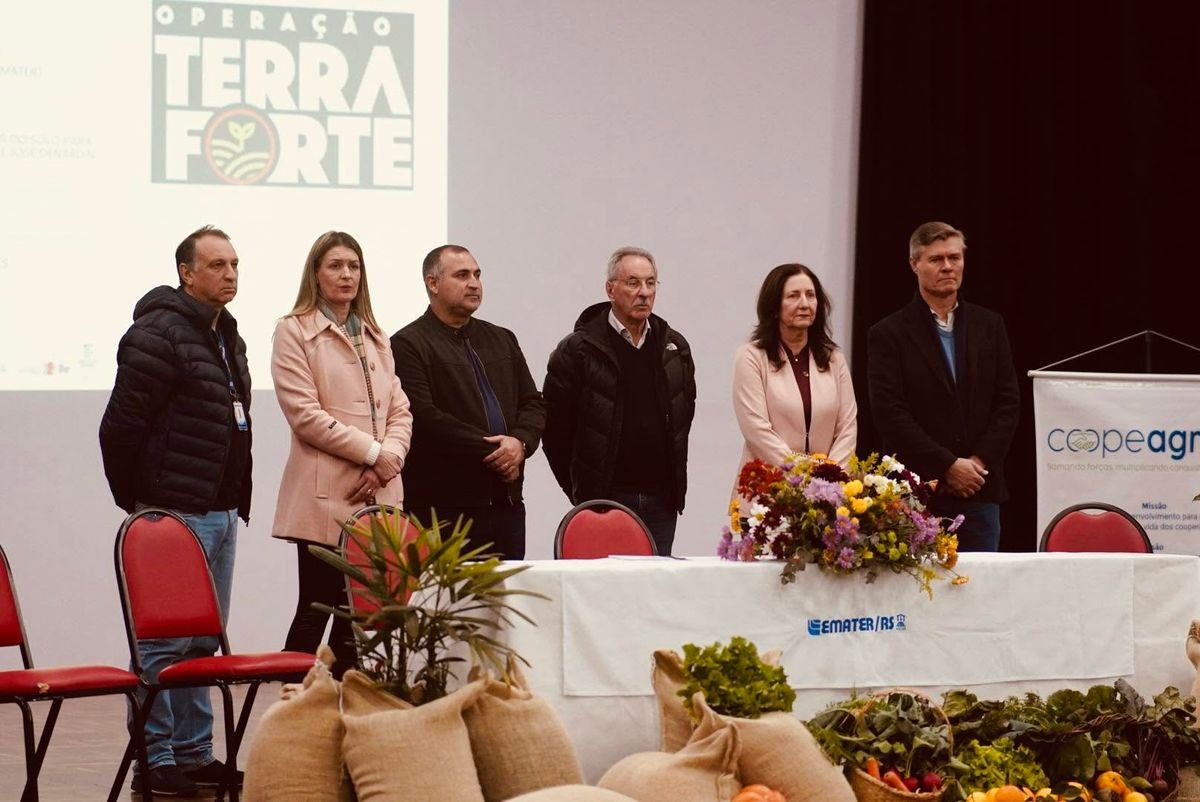 Seminário Regional de Solos marca início de novo ciclo para a agricultura e reforça urgência de mudanças no manejo das lavouras