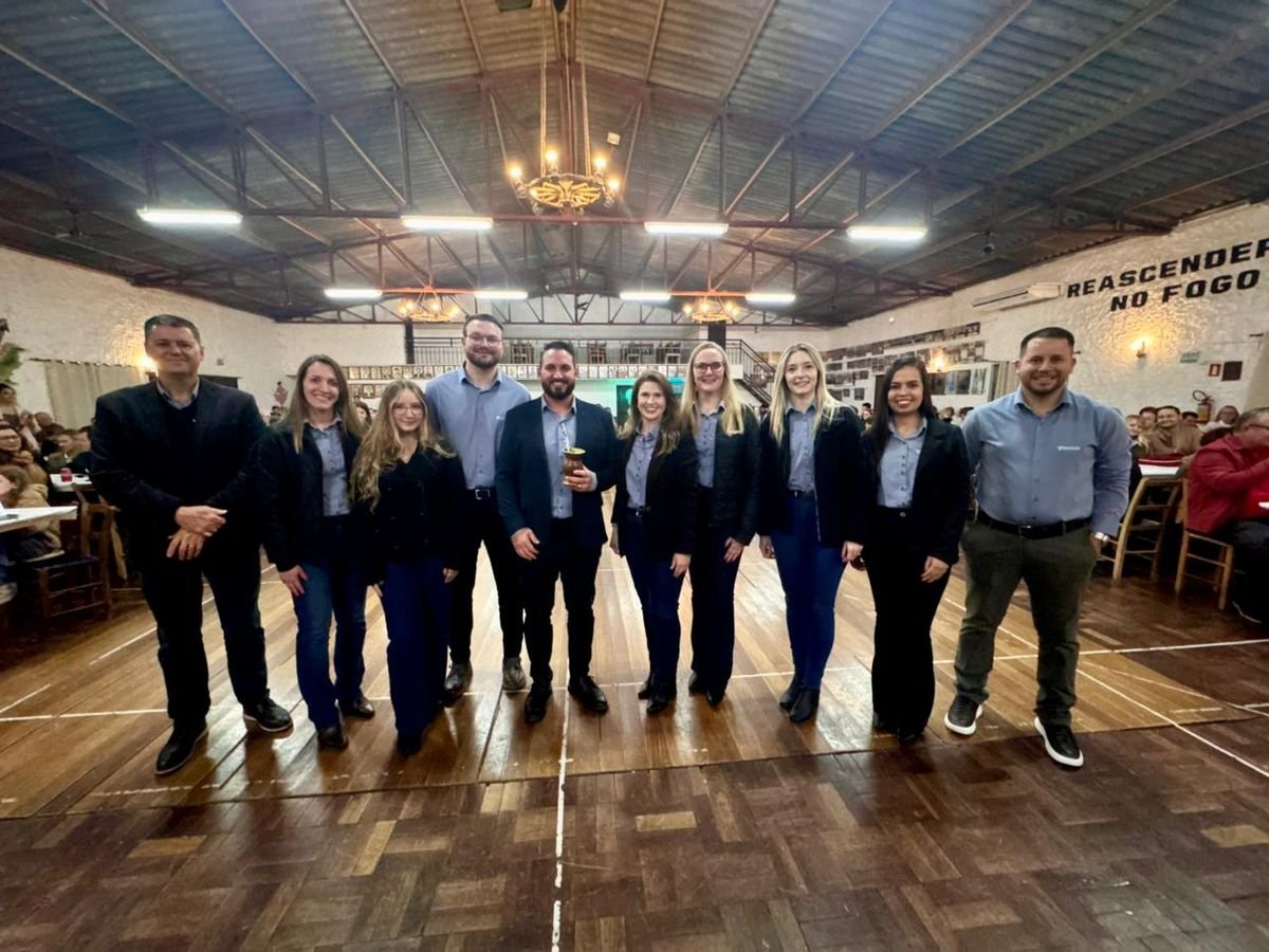 Sicoob Creditaipu celebra 40 anos de cooperativismo