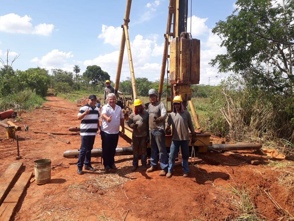 Prefeitura de Paranapuã inicia construção de ponte de concreto na área rural