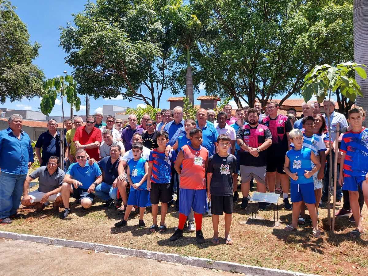 Projeto Espaço Verde da Fama homenageia APAFUJ, ISE Clube, Jales Futsal e Jales Clube Futsal