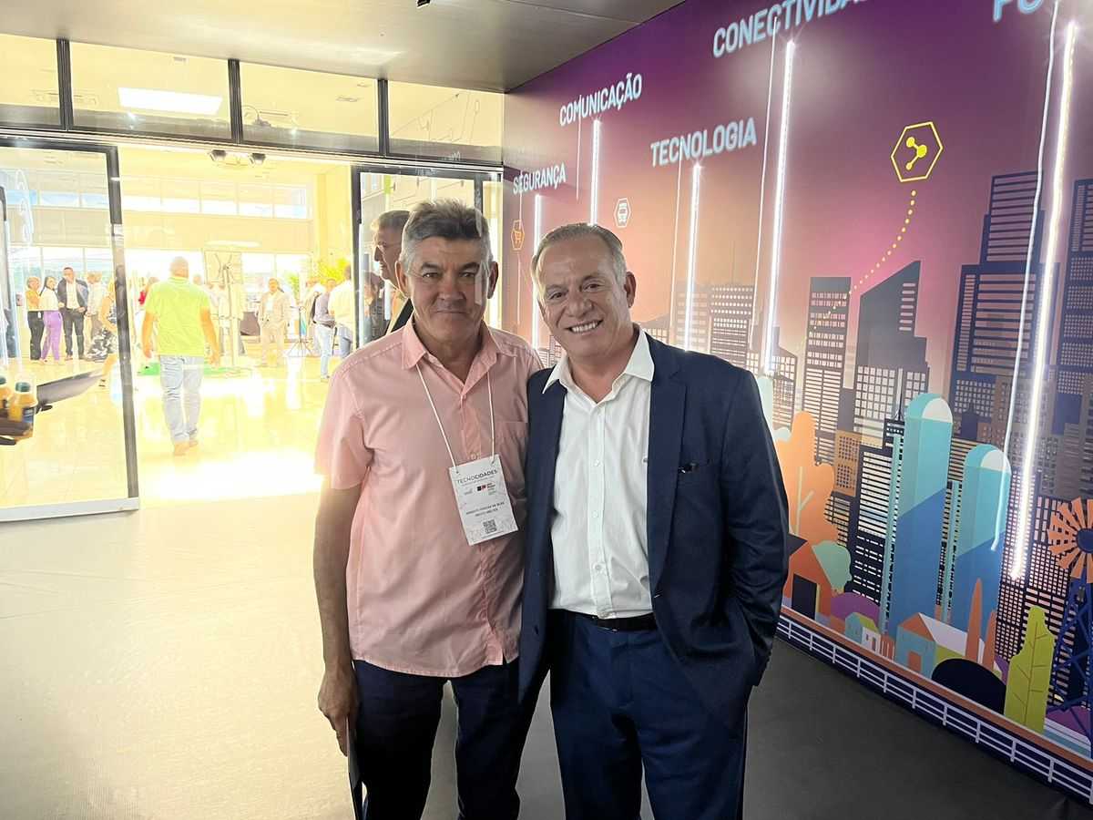 Prefeito de Dirce Reis participa de encontro sobre adequações para implantação do 5G