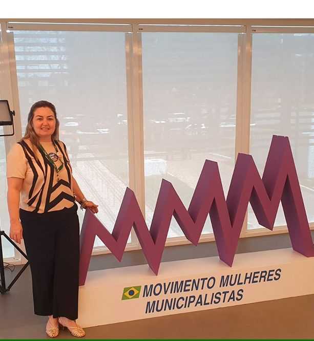 Em Brasília, Prefeita Thais, de Nova Canaã Paulista, reivindica recursos para o município