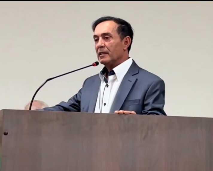 Sisinio Leão, prefeito de Pontalinda, anuncia reajuste salarial para servidores municipais